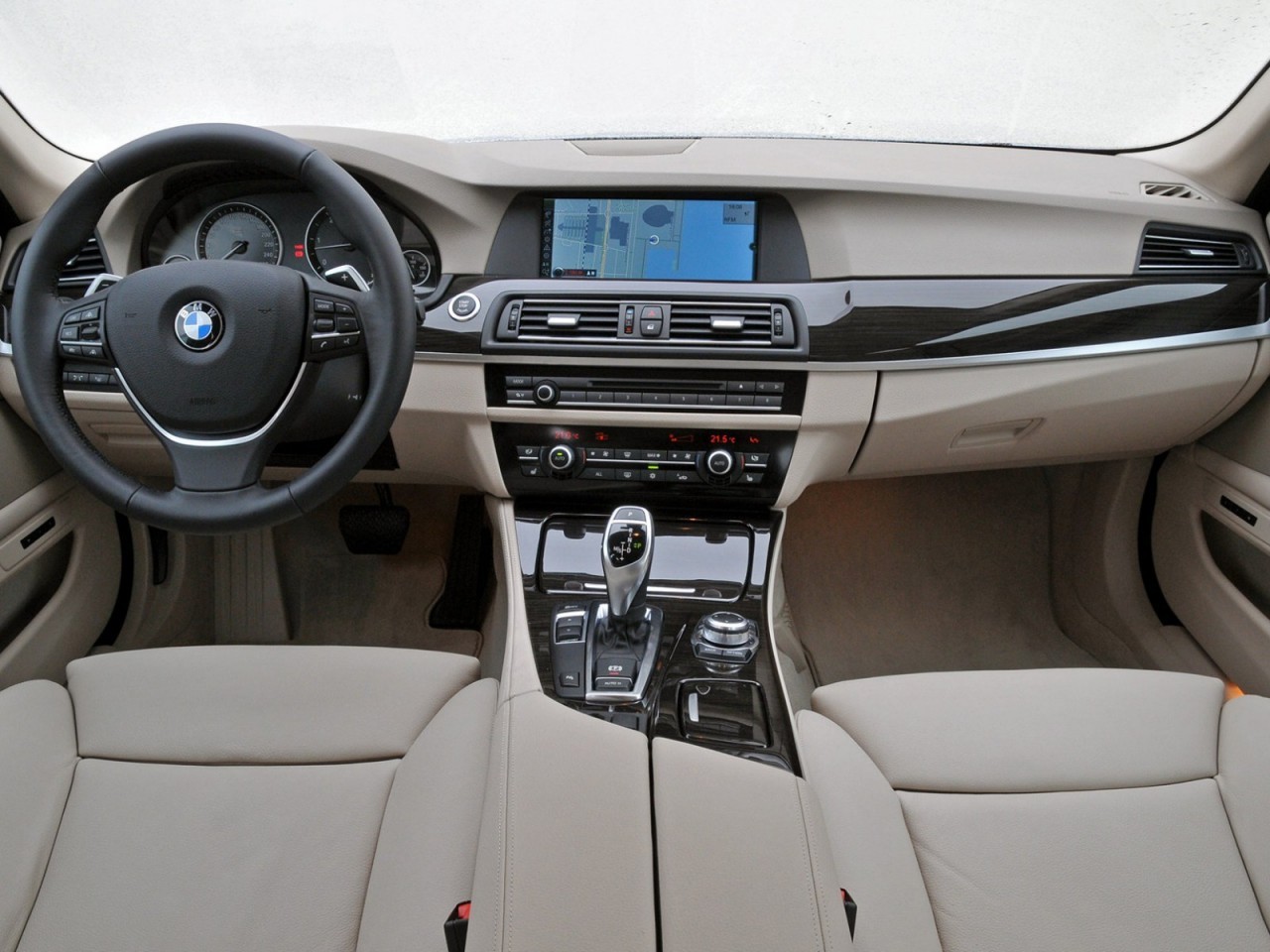 Покупатели избили владельца BMW во время тестового заезда в Балашихе. Видео